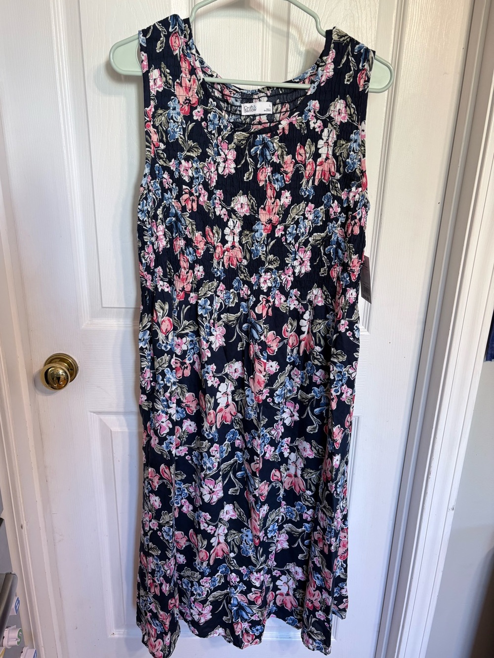 Croft & Barrow Sleeveless Smocked Dress